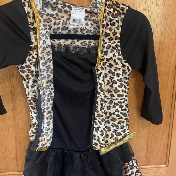 Leopard Print Kids Halloween Costume - Picture 4 of 6